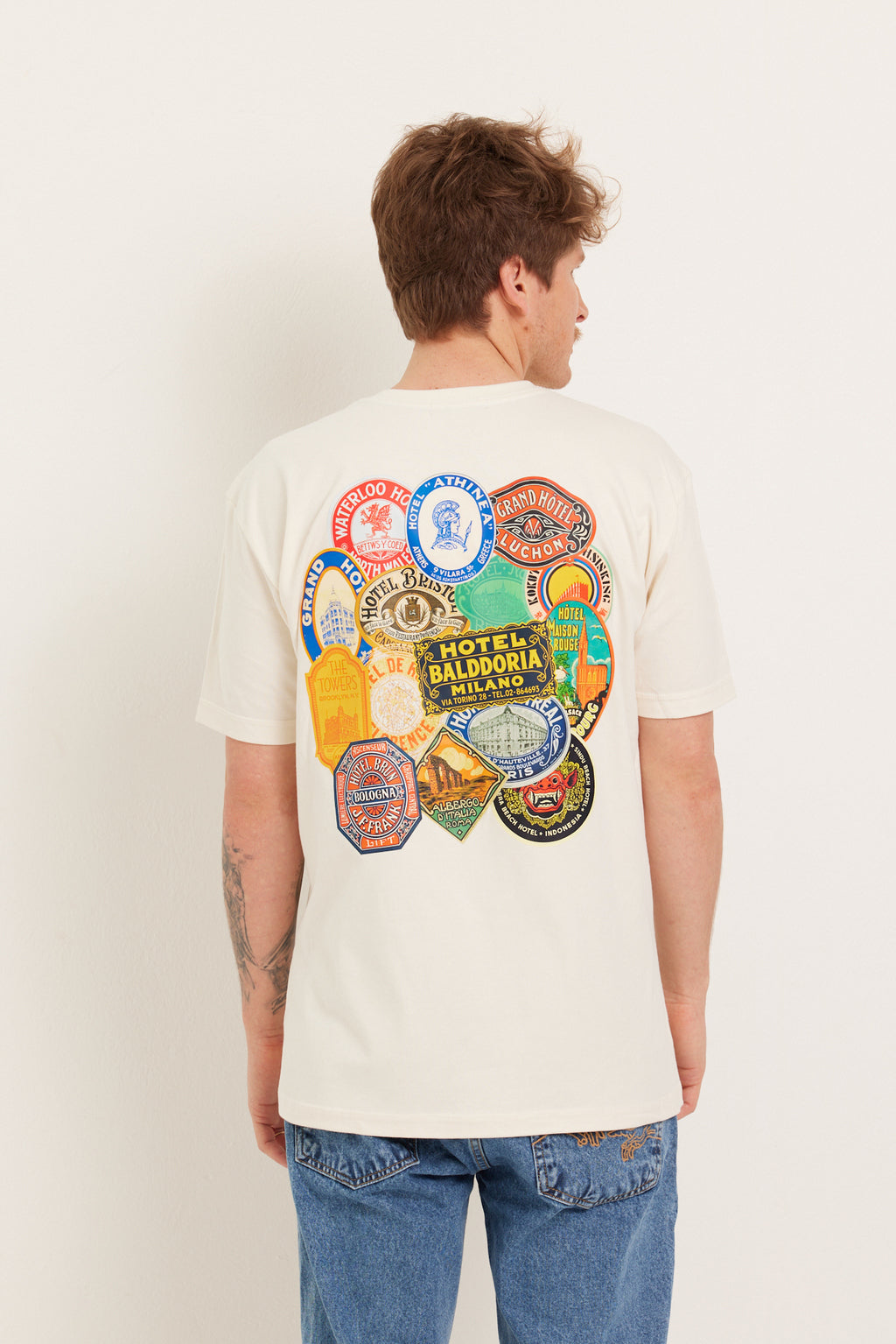 HOTEL T-SHIRT
