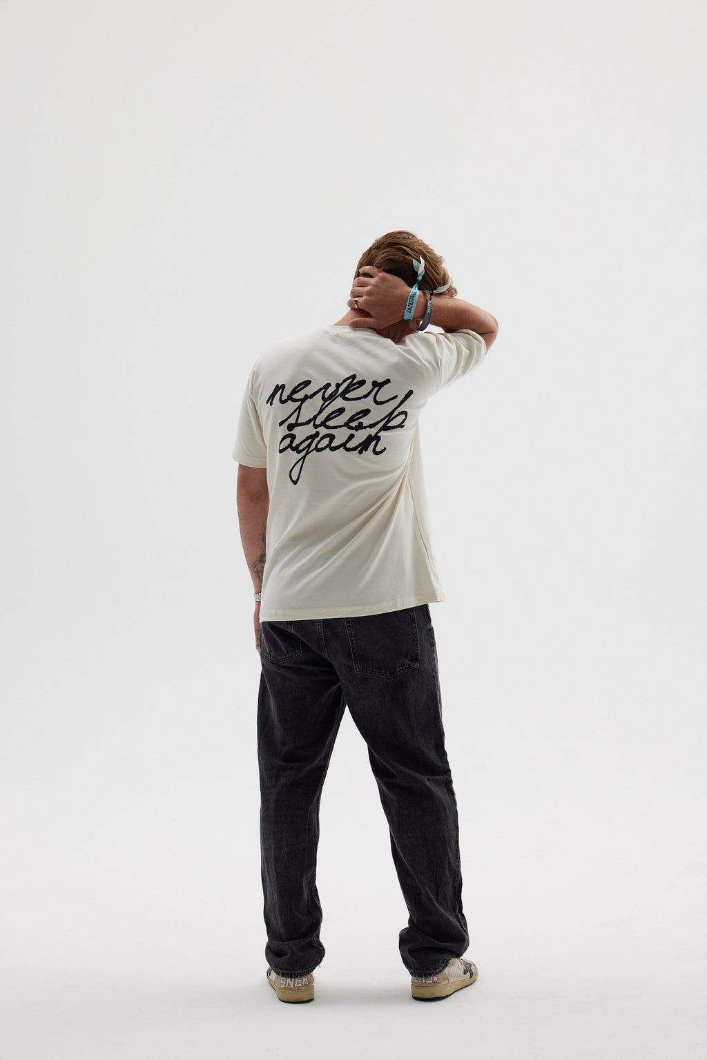 RESTLESS T-SHIRT