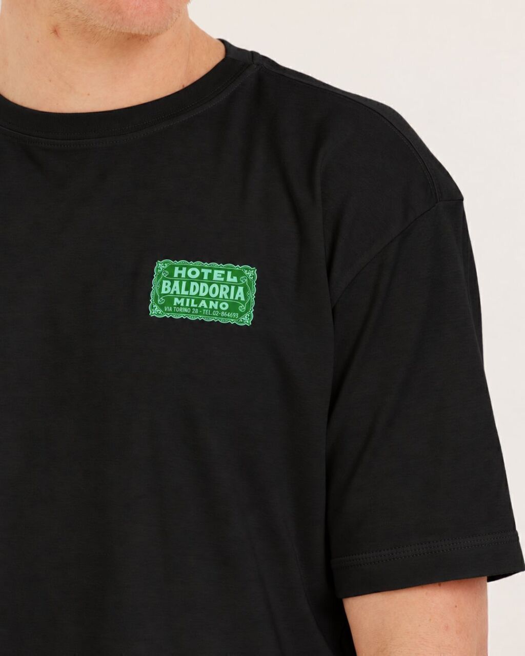 HOTEL T-SHIRT