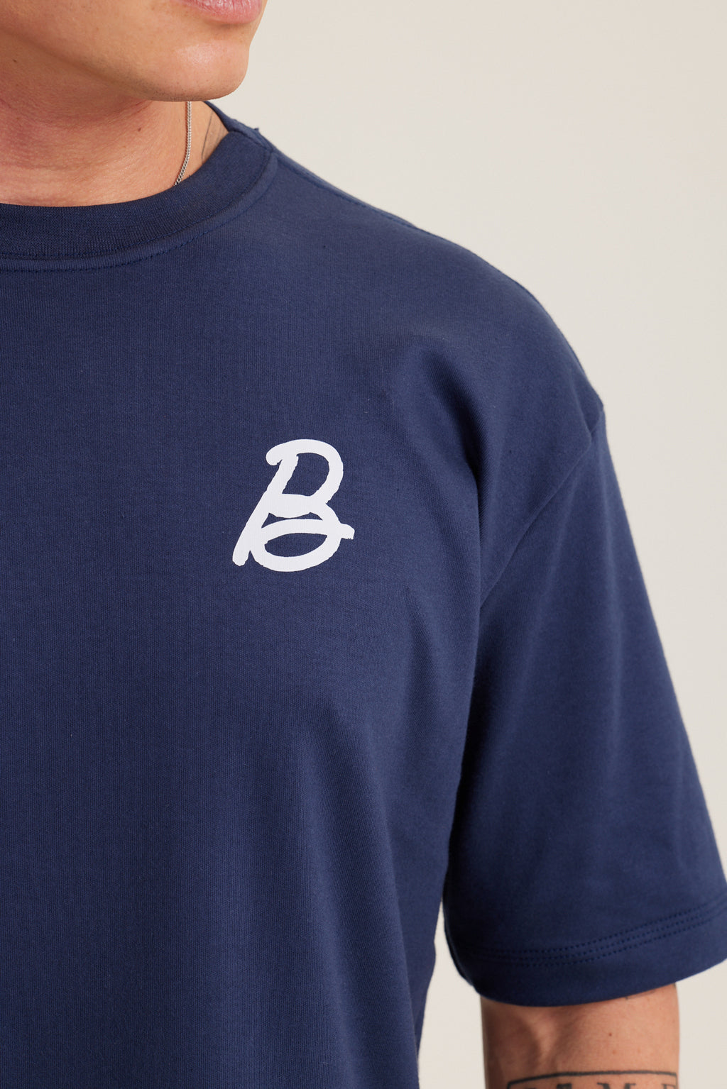 OASIS T-SHIRT
