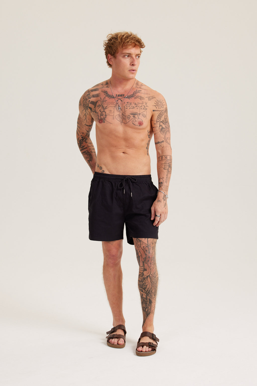 BLACK SHORTS