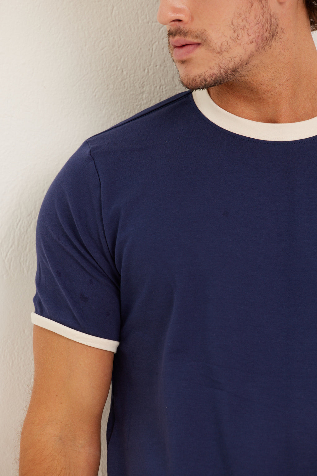 BASIC RINGER T-SHIRT