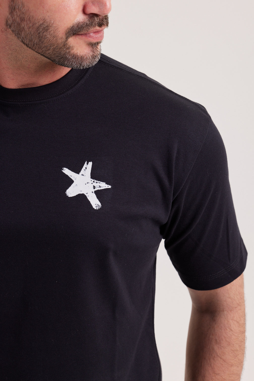 LATE T-SHIRT