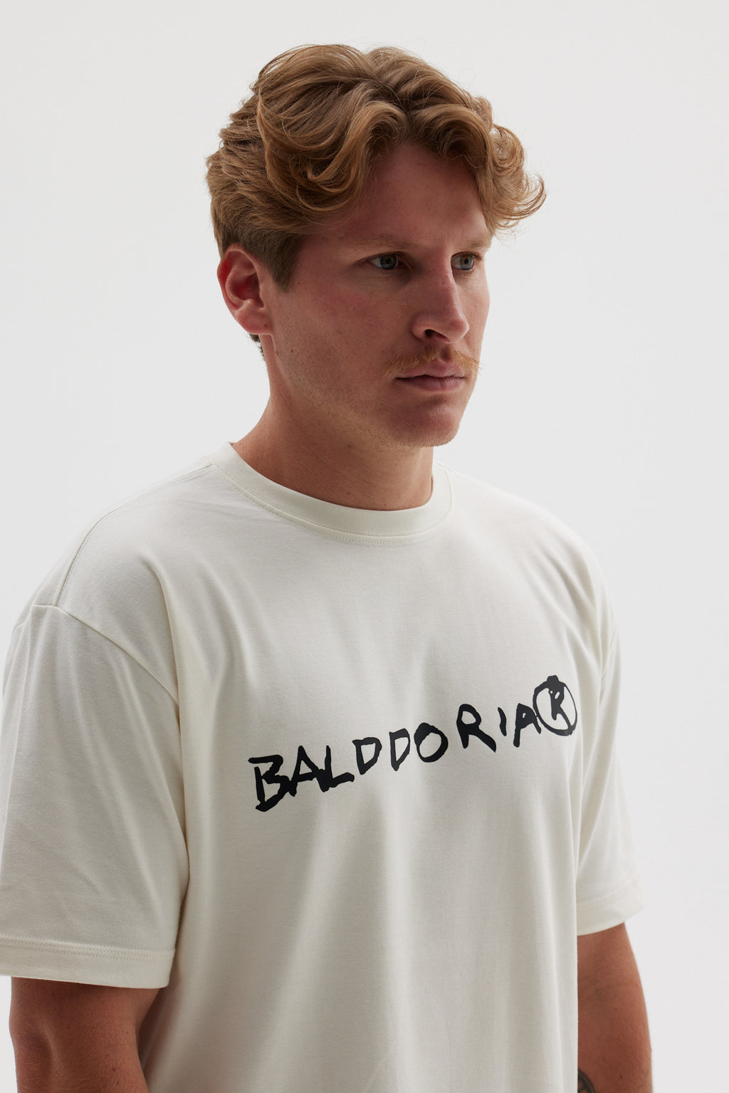 NAMELESS T-SHIRT
