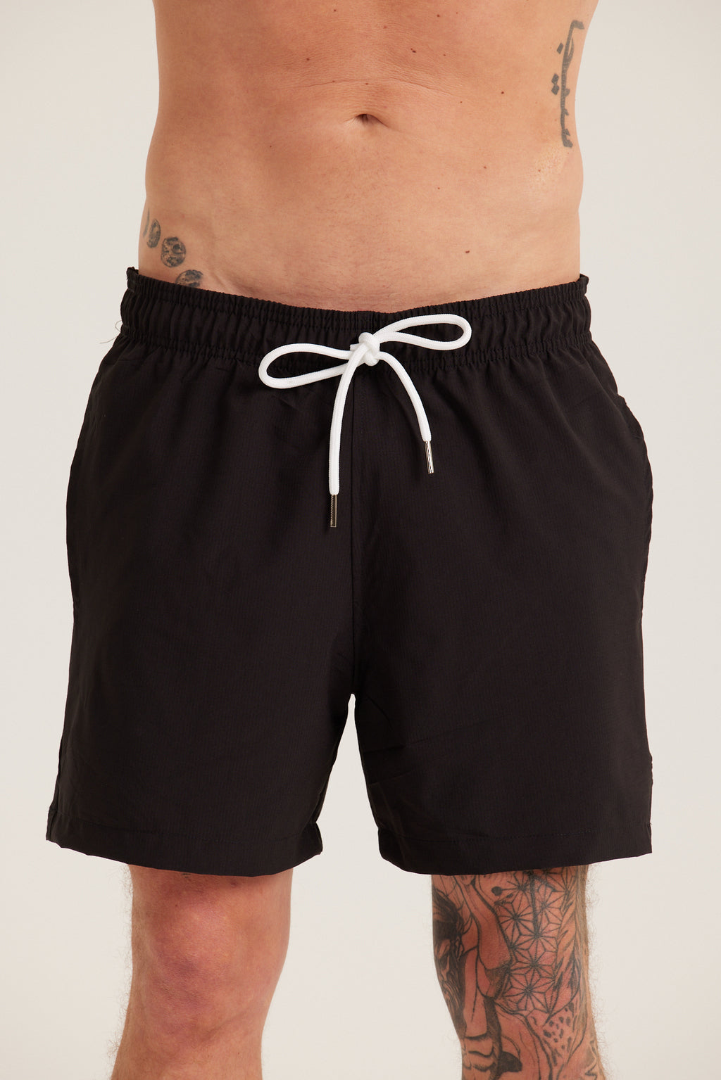 BLACK SHORTS